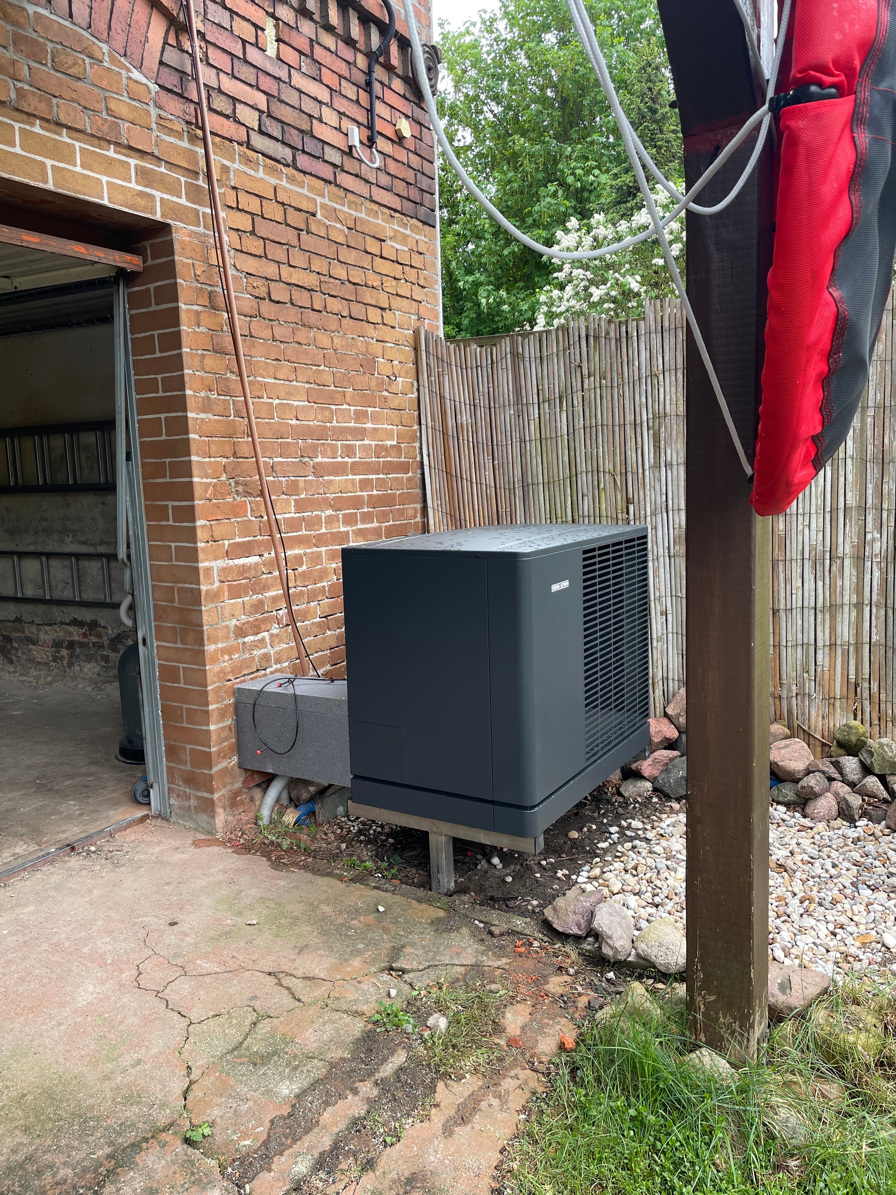 Gas wird zu teuer und in Kombination mit unserer Solaranlage leisten wir einen super Beitrag zum Ene - Bild 1