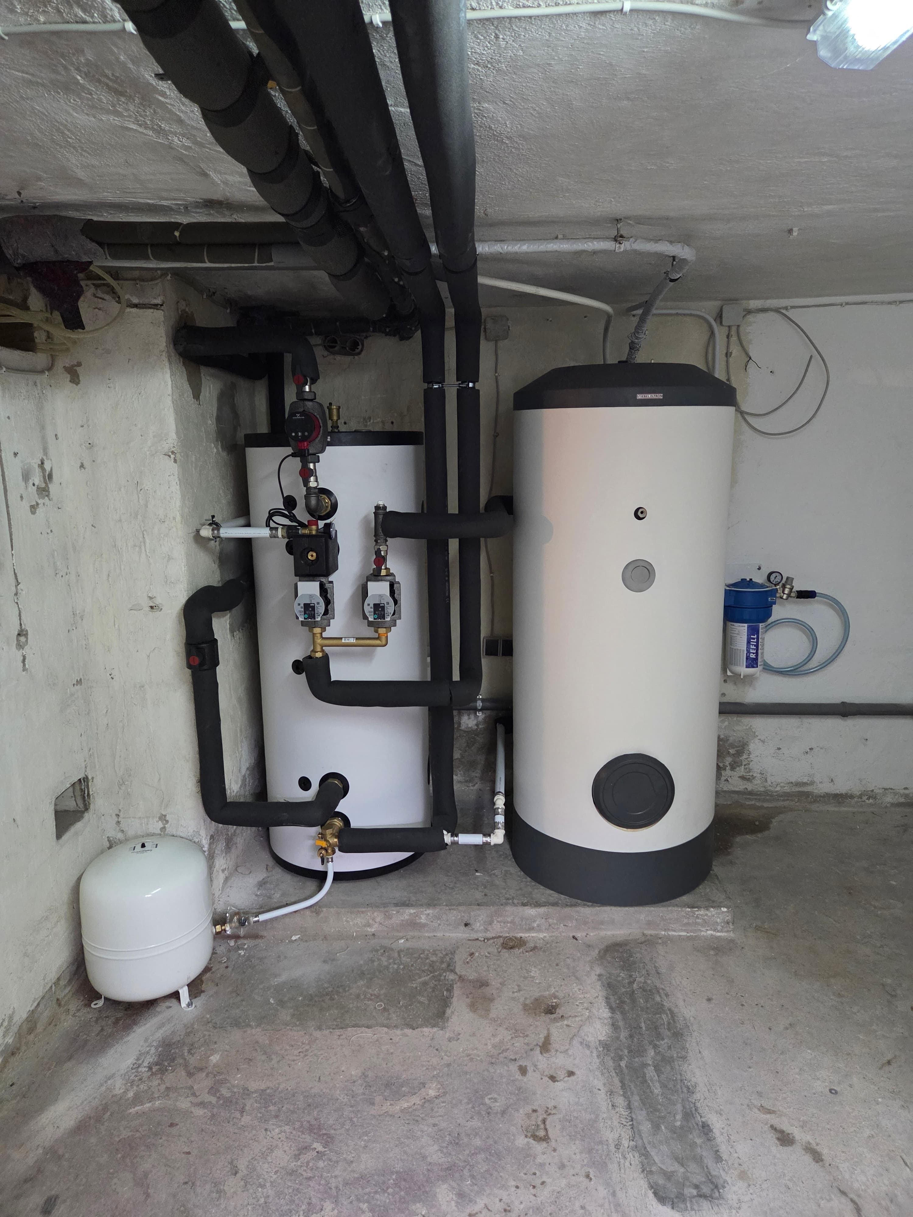 Wir haben im Juni 2024 ein neues Dach mit Aufsparrendämmung erhalten, leider kam die PV-Entscheidung - Bild 1